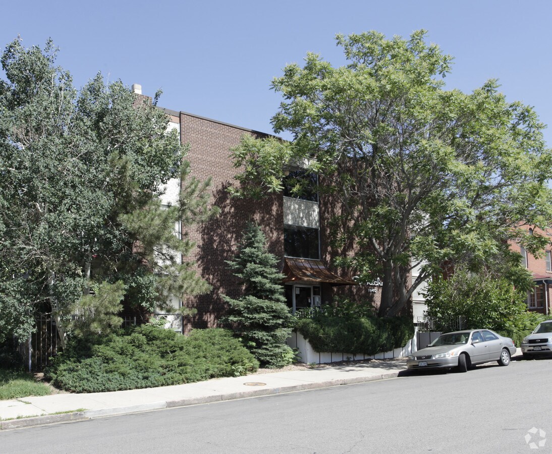Sir Richard Apartments - Sir Richard Apartments