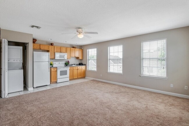 3253-1 Stanhope Drive