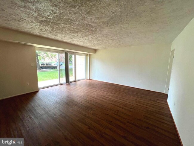 Photo - 7613 Fontainebleau Dr Unit 2102