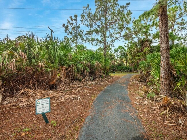 Photo - 200 W Bay Cedar Cir