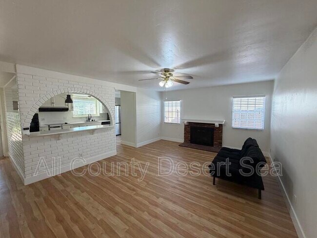 17542 Wrightwood Ln