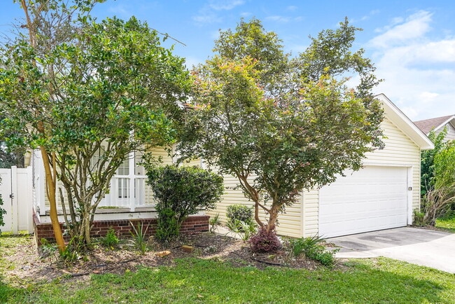 Photo - 10115 Elderberry Park Ln