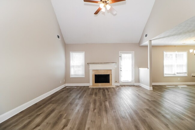 Photo - 2950 Northcliff Dr