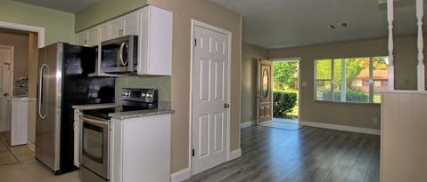 Photo - 2107 Longfellow Ct