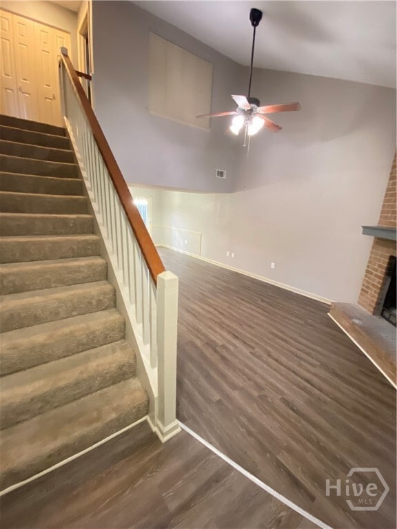 Photo - 163 Holland Park Cir