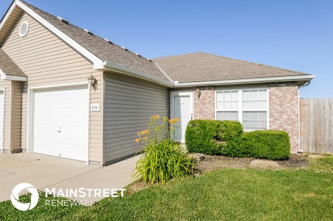 Photo - 200 Palmer Ct