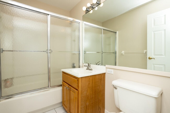 Primary Bath - 300 Broad St Unit 906
