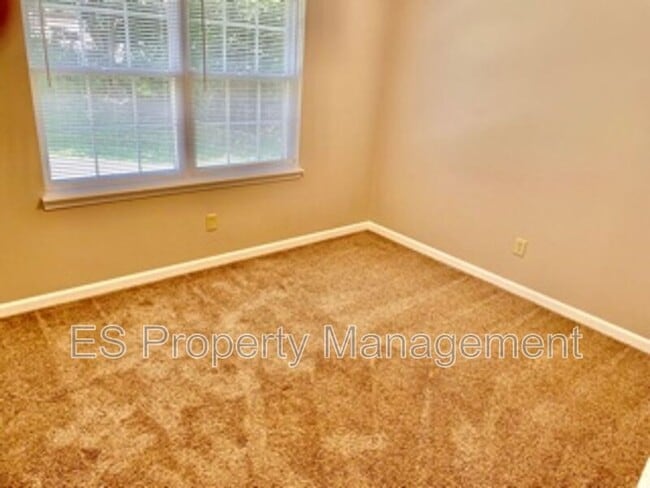 Photo - 933 Washington Cove Way