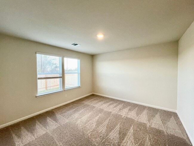 Photo - 3 bedroom, 2 bath home for lease