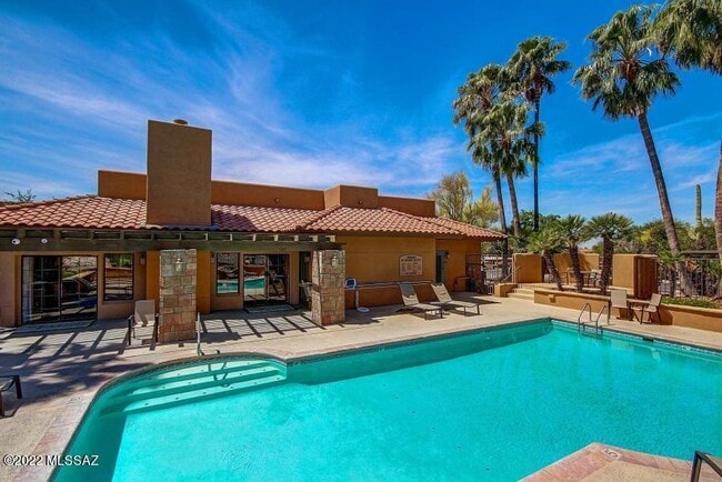 Photo - 6651 N Campbell Ave Unit 281