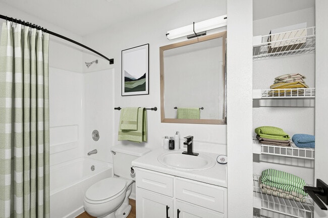 Photo - ReNew West Bloomington