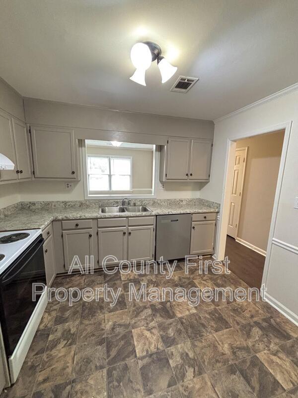 3486 Andrew Jackson Dr