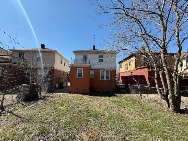 Photo - 16206 Snowden St