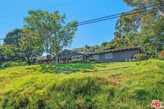 Photo - 6363 Sycamore Meadows Dr