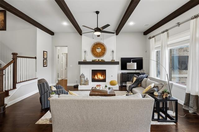 Photo - 503 Prairie Run