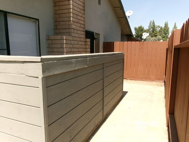 Photo - 6811 Klamath Way Unit A