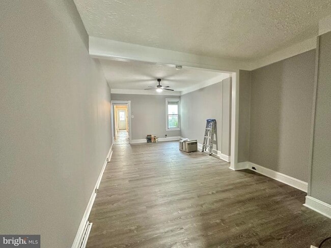 Photo - 321 Hewitt St Townhome