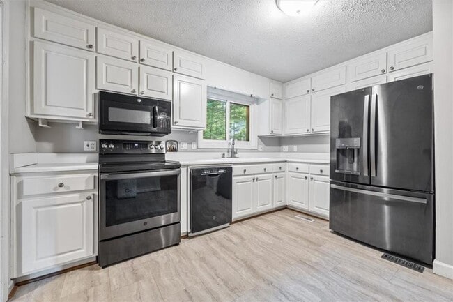 Photo - 5110 Thistle Rd SE