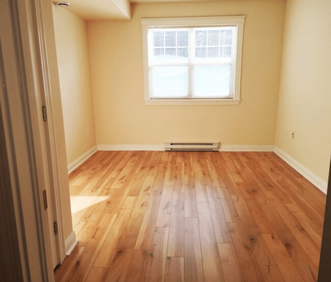 Photo - Carrington House