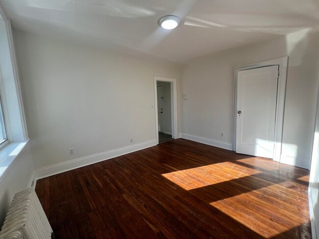 Photo - 197 Lafayette Pl Unit A3