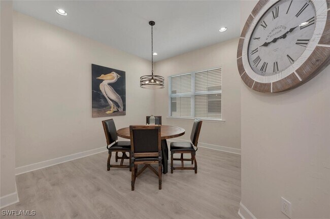 Photo - 7239 Saona CT