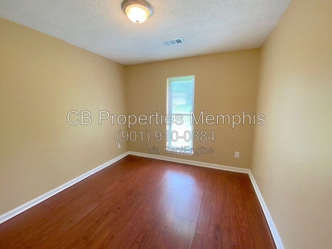 Photo - 6930 Autumnhill Ln