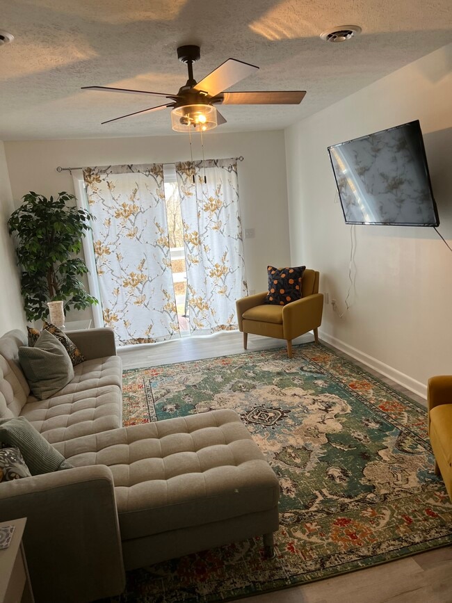 Building Photo - 17228 Ashley Hills Cir Unit 3 Rental
