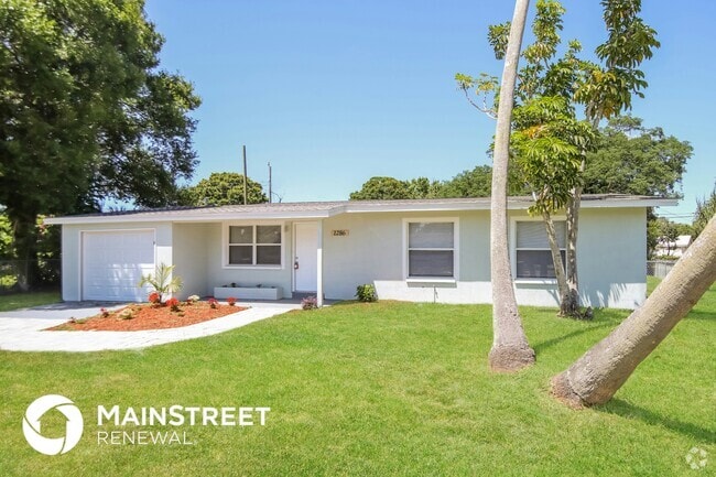 Building Photo - 1286 Hollywood Dr Rental