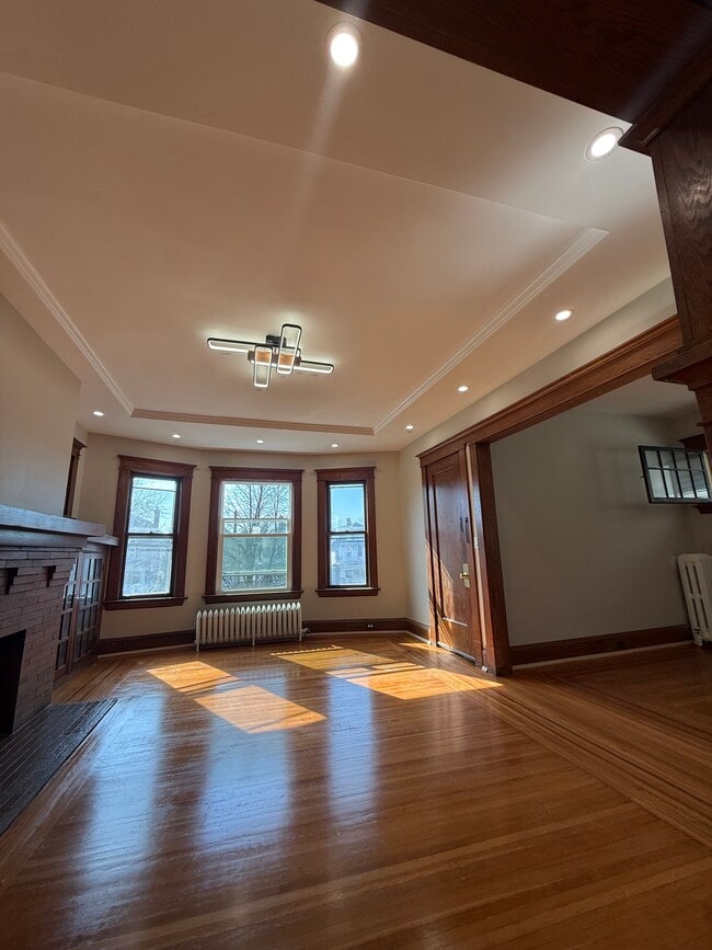 Building Photo - 629 Parkside Ave Unit Parkside ave