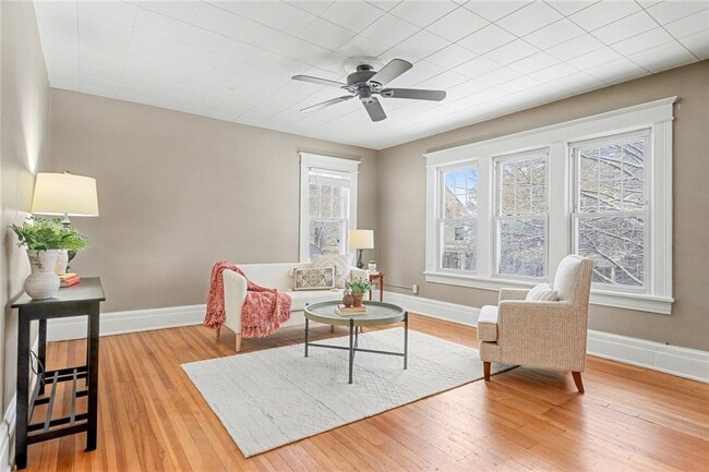 Photo - 30 Shepard St