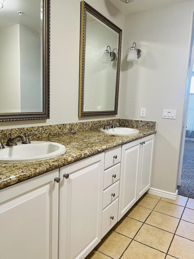 Photo - "Experience Elevated Living: Spacious 2-Bed, 3-Bath Oasis in La Quinta's Heart!"