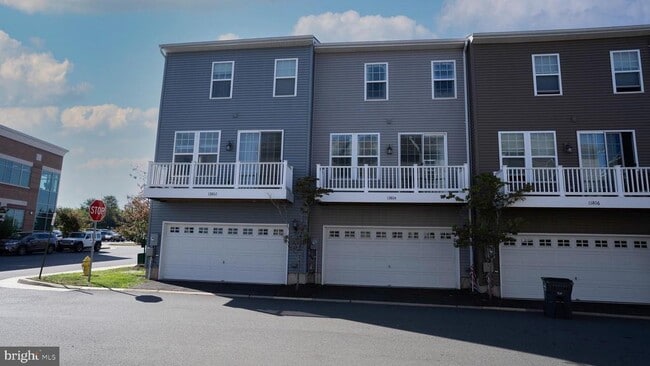 Building Photo - 13804 Litespeed Way