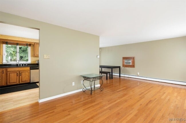 Photo - 39 Halwill Dr