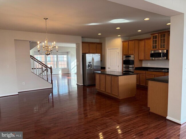 Photo - 45903 Peach Oak Terrace