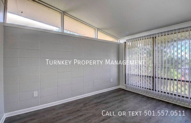 Photo - 4700 Lynn Ln Unit D