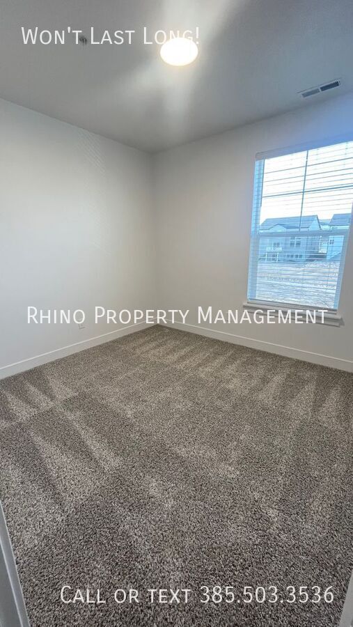 Photo - 4068 King Peak Wy