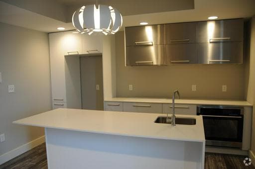 Building Photo - 1809 St Paul St Unit 2, 2 Rental