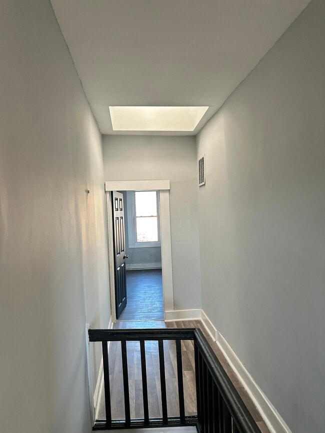 Photo - 21 N Clinton St