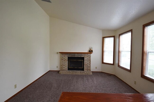 Photo - Spacious 4-Bedroom South Boise Home with F...