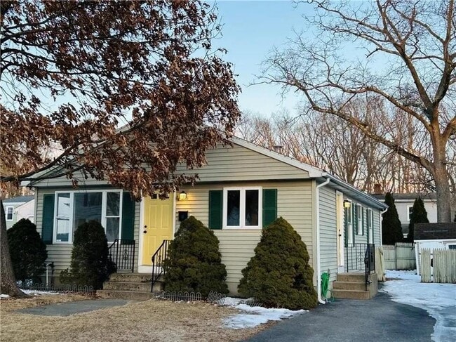 Building Photo - 45 Brookdale Blvd