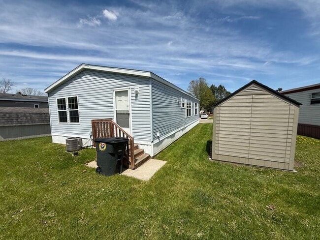 Photo - 15588 Pine Ridge Dr