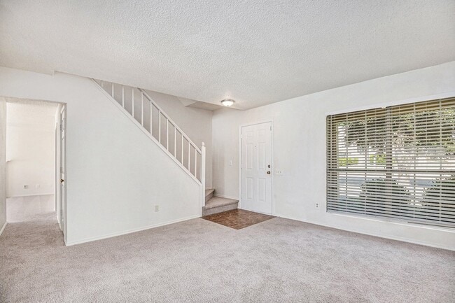 Photo - 8201 Cloverglen Ln