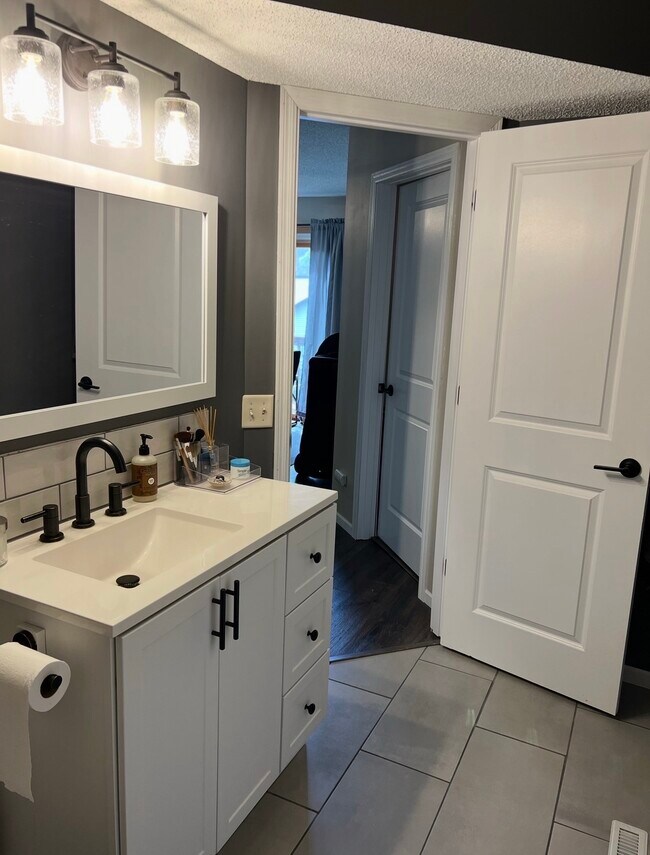 Photo - 6617 162nd Ct Unit 6617