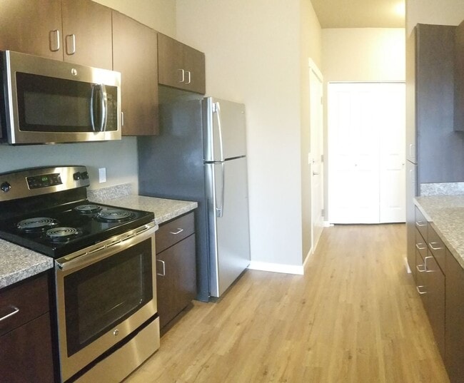 Photo - Encore Apartments