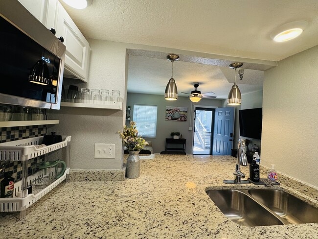 Photo - 7246 E Bank Dr