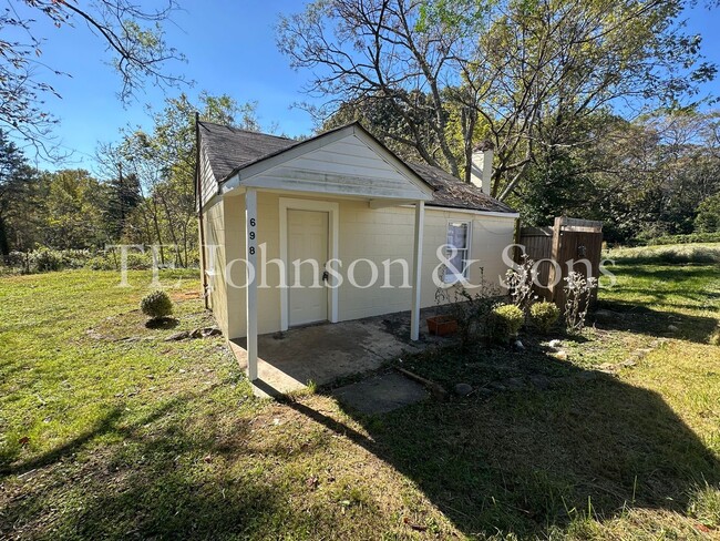 Cozy 1 Bedroom Home in Winston Salem - Cozy 1 Bedroom Home in Winston Salem