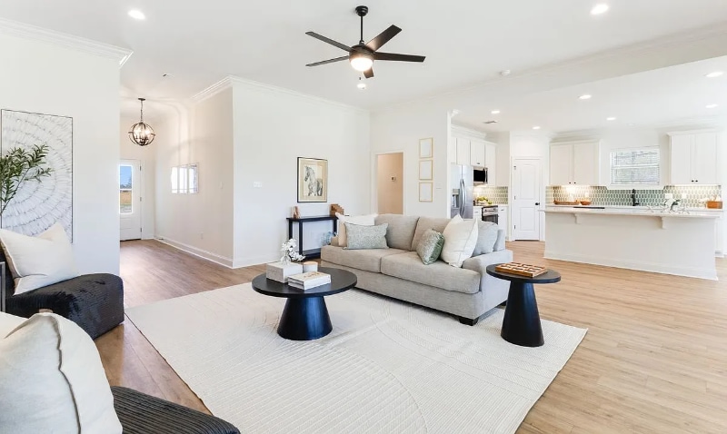 Photo - 127 Aubree Cir