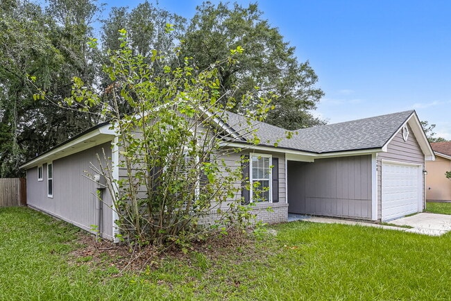 Photo - 1368 High Plains Dr W