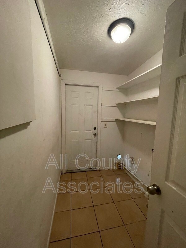 Photo - 8722 N 48th St Unidad A