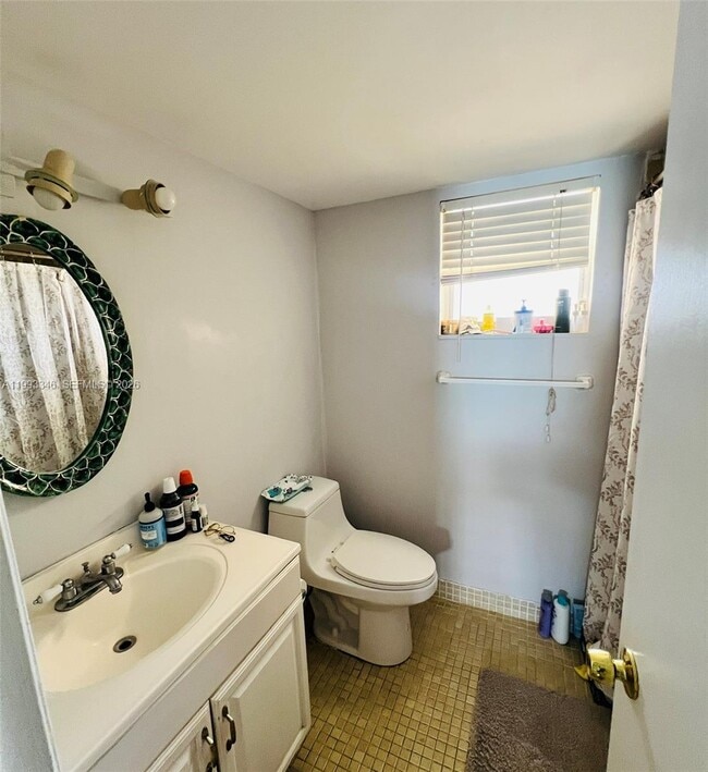 Photo - 600 NE 25th St Unit PHE 74